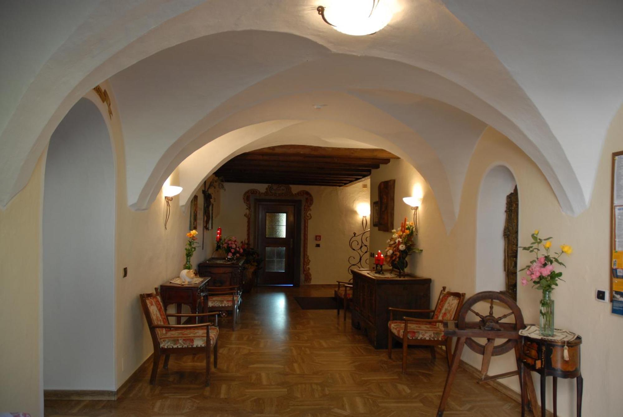 Hotel B&B Gasthof Zur Linde Rio di Pusteria Екстер'єр фото